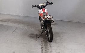 YAMAHA SEROW 225 1KH