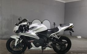 HONDA CBR600RR PC40