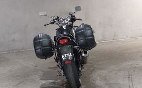 SUZUKI INAZUMA 1200 GV76A