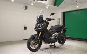 HONDA X-ADV 750 2022 RH10