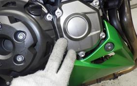 KAWASAKI Z800 2013