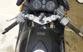 HONDA CBR750 RC27