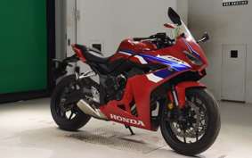 HONDA CBR650R E-Clutch 2025 RH17