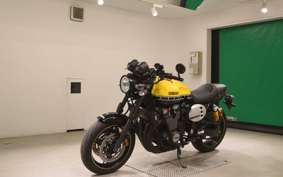 YAMAHA XJR1300 C 2017