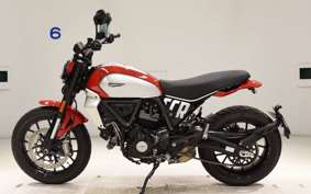 DUCATI SCRAMBLER ICON 2025