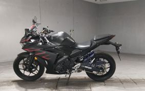 YAMAHA YZF-R25 RG10J