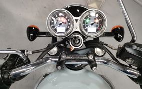 TRIUMPH BONNEVILLE T100 2023 DAD70G