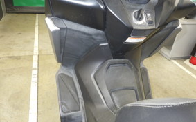HONDA FORZA 250 MF15