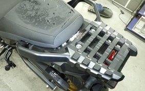 SUZUKI Vｽﾄﾛｰﾑ650XTA 2025 C733M