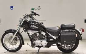 SUZUKI INTRUDER 250 LC 2025 VJ51A