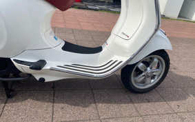 VESPA PRIMA BEIGE RA125