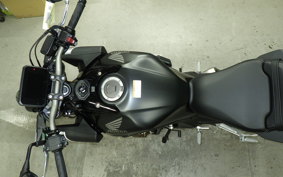 HONDA CB650R E-Clutch 2025 RH17