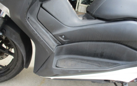 YAMAHA X-MAX SG42J