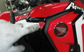 HONDA CRF1100L AFRICA TWIN 2020 SD10