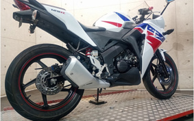 HONDA CBR125R JC50