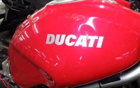 DUCATI MONSTER S4