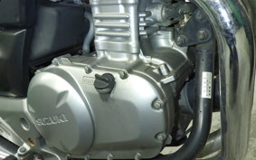SUZUKI GSR250
