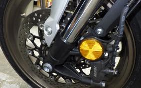 HONDA CB650R E-Clutch 2025 RH17