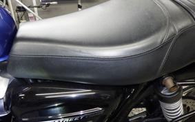 TRIUMPH STREET TWIN 2021