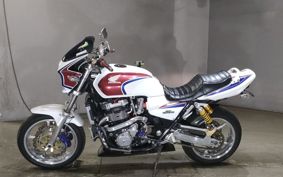 HONDA CB1300SF SUPER FOUR SC40
