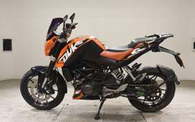 KTM 200 DUKE 2022