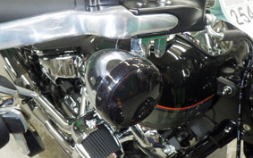 HARLEY FXBR1920 2025