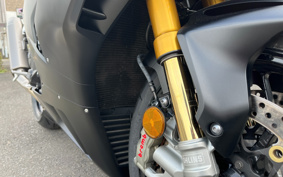 HONDA CBR1000RR-R FB SP 2020 SC82
