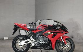 HONDA CBR1000RR 2006 SC57