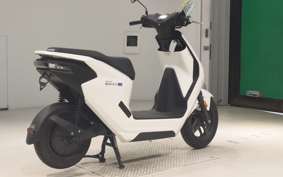 HONDA EM1 e: EF16