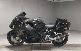 SUZUKI GSX-1300R HAYABUSA 2002 GW71A