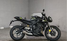 TRIUMPH  TRIUMPH  STREET  TRIPLE RS HDA614