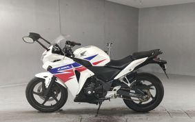 HONDA CBR250R MC41