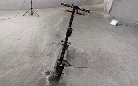 OTHER YADEA KS5 PRO ..