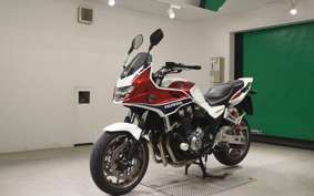 HONDA CB1300SB SUPER BOLDOR 2018 SC54