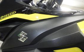 SUZUKI Vｽﾄﾛｰﾑ650XTA 2021 C733A