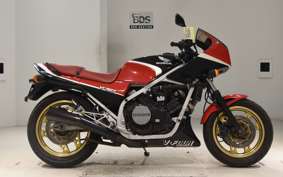 HONDA VF750F 1983 RC15