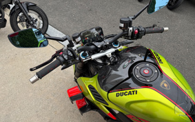 DUCATI STREET FIGHTER V4 RAN BO 2023 4F00