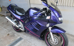 SUZUKI RF900R 1995 GT73A