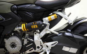DUCATI STREET FIGHTER V2 2023 3F00