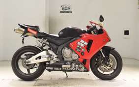 HONDA CBR600RR GEN 2 2005 PC37