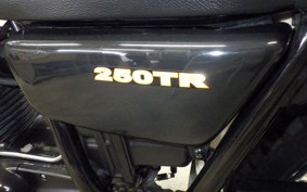KAWASAKI 250TR BJ250F