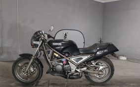 YAMAHA R1-Z 3XC