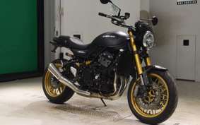 KAWASAKI Z900RS SE 2025 ZR900K