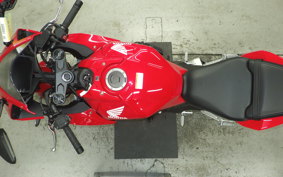 HONDA CBR650R E-Clutch 2026 RH17