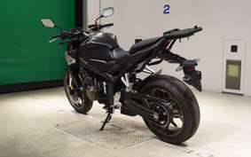 HONDA CB650R E-Clutch 2025 RH17