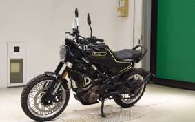 HUSQVARNA SVARTPILEN 401 2018