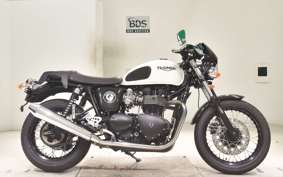 TRIUMPH THRUXTON 900 2015