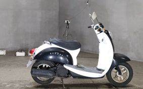 HONDA CREA SCOOPY AF55