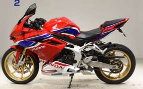 HONDA CBR250RR A MC51