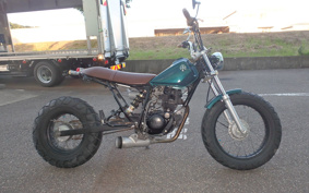 YAMAHA TW200 2JL
